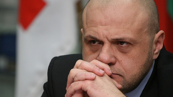Вицепремиерът Дончев: Подкрепата на БСП ме кара да съм нащрек