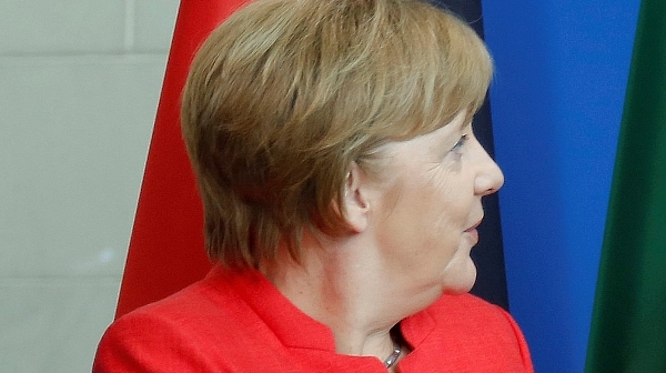 ”Хюриет”: Меркел преустанови оръжейните експорти към Турция