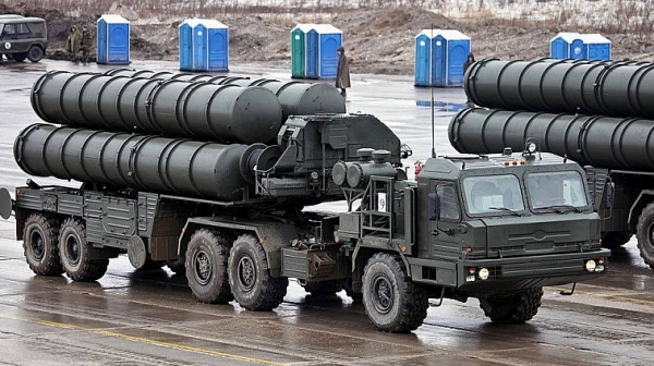 Русия и Турция заобиколили US долара в сделката за ракетите С-400
