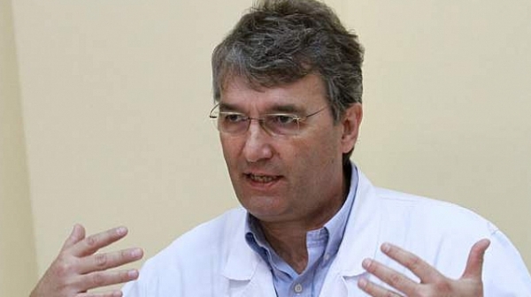 Проф. Лъчезар Трайков: Реформата в здравеопазването е уравнение с три неизвестни