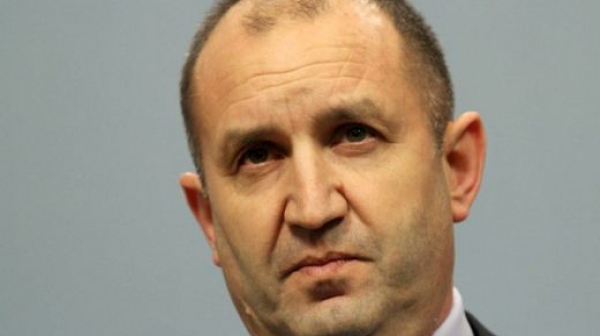 Радев: Назначената от Цветанов КПКОНПИ ще го разследва по „беззъбия“ му закон