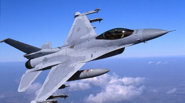 След 4 години ще получим първите два изтребителя F-16