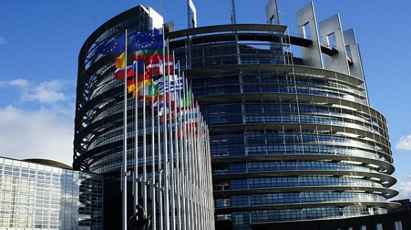 Омбудсманът на ЕС: Генералният секретар на ЕК е избран незаконно