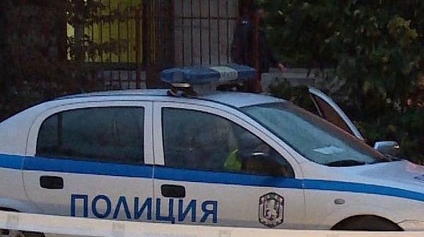 Възрастна жена от Гурково е пребита в дома си от бивш затворник