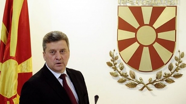 Македонският президент ни поля с леден душ за договора