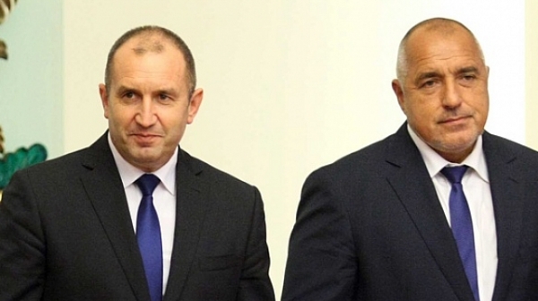Викат Борисов и Радев в парламента на обсъждането за F16