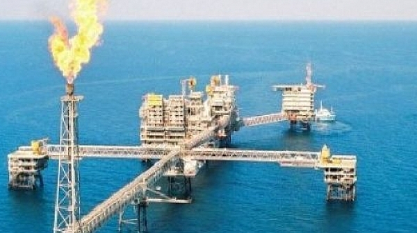 Петрол и газ поскъпват заради кризата около Катар