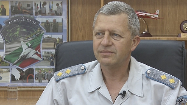 Ген. Стойков: Всички от комисията за изтребителите искахме да отпадне F-16