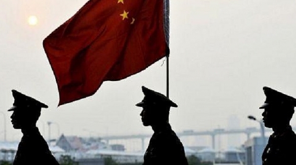 Китай тренира бомбардировки върху САЩ