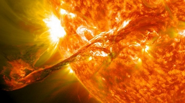 НАСА иска да „докосне” Слънцето
