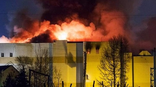 Жертвите на пожара в Кемерово вече са 53