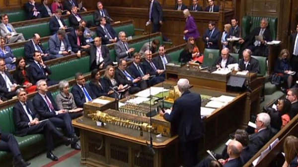 Оставка в британския парламент заради Борис Джонсън