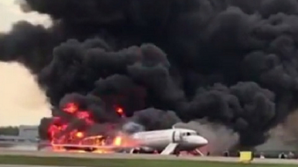 Откриха черните кутии на катастрофиралия руски самолет