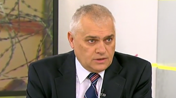 Бисер на министър Радев: Ние не мислим, а действаме