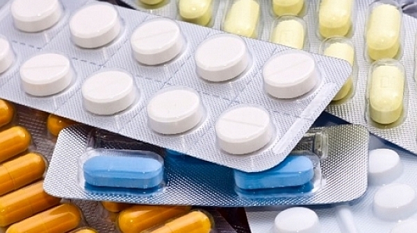 Дефицитните лекарства ще се качват на интернет платформа от износителите