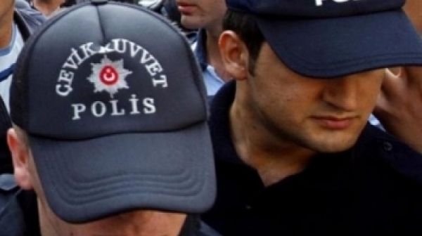Десетки ранени при катастрофа с автобус в Турция