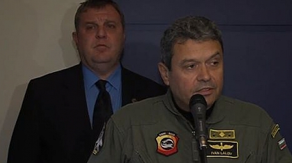Шефът на авиобазата в Граф Игнатиево: Случилото се тази сутрин не е бунт