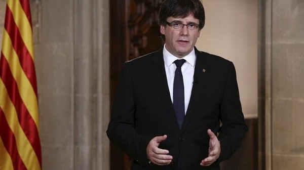 Каталунският лидер Пучдемон се предаде на полицията