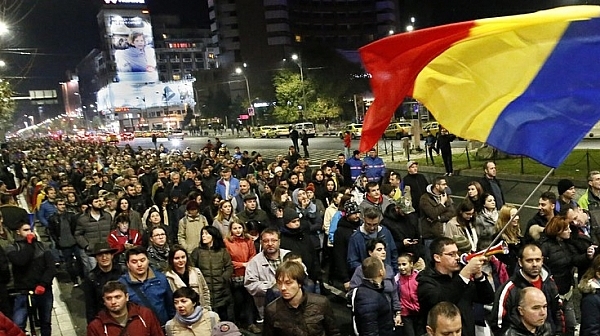Над 3000 етнически унгарци в Румъния протестират за автономия