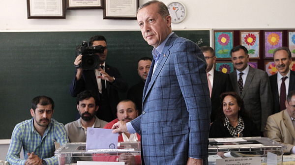 Ердоган загуби изборите в Анкара и Измир, спор за победата в Истанбул