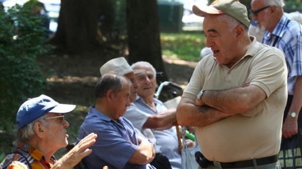 Експерти: Стълбът на пенсионната реформа рухва