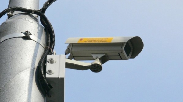 Премахват знаците за камери на пътя от днес