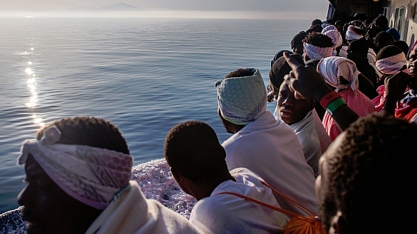 Португалия ще приеме част от мигрантите от ”Лайфлайн”