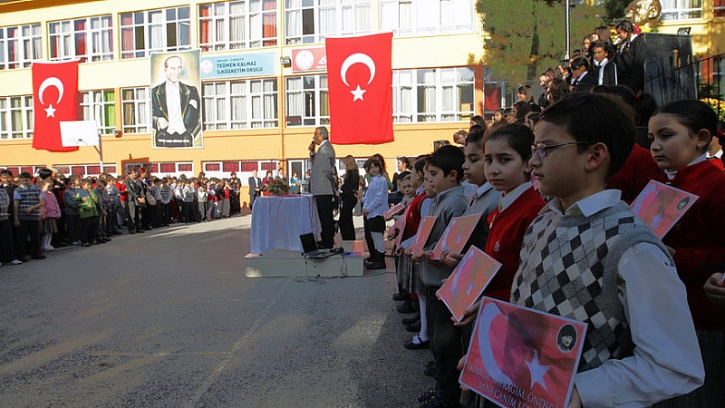 Турските ученици ще изучават джихадът като любов към родината От