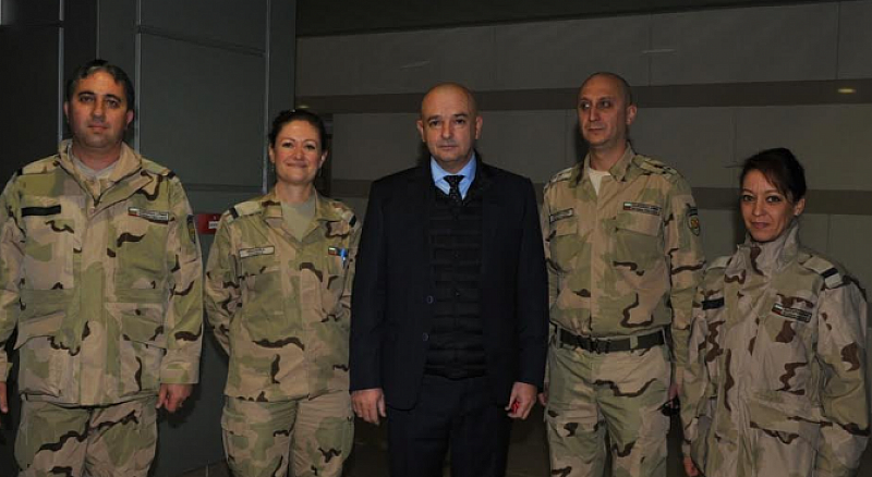 Четиричленен екип от български военни медици замина за Мали За