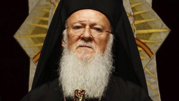 Калавритският митрополит от Църквата на Гърция Амвросий отправи критика към
