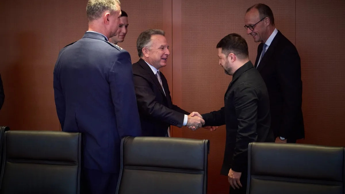 По думите му разговорите са били интензивни конструктивни и продуктивни