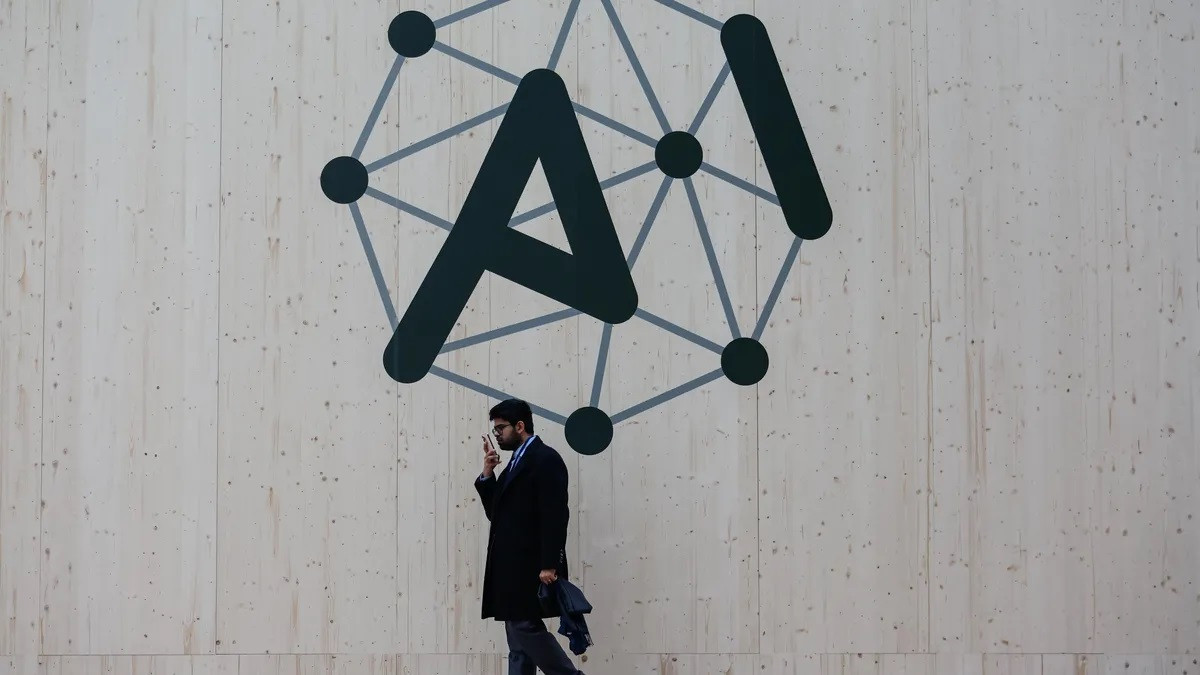 MetaX Integrated Circuits основан от бивши мениджъри на AMD скочи