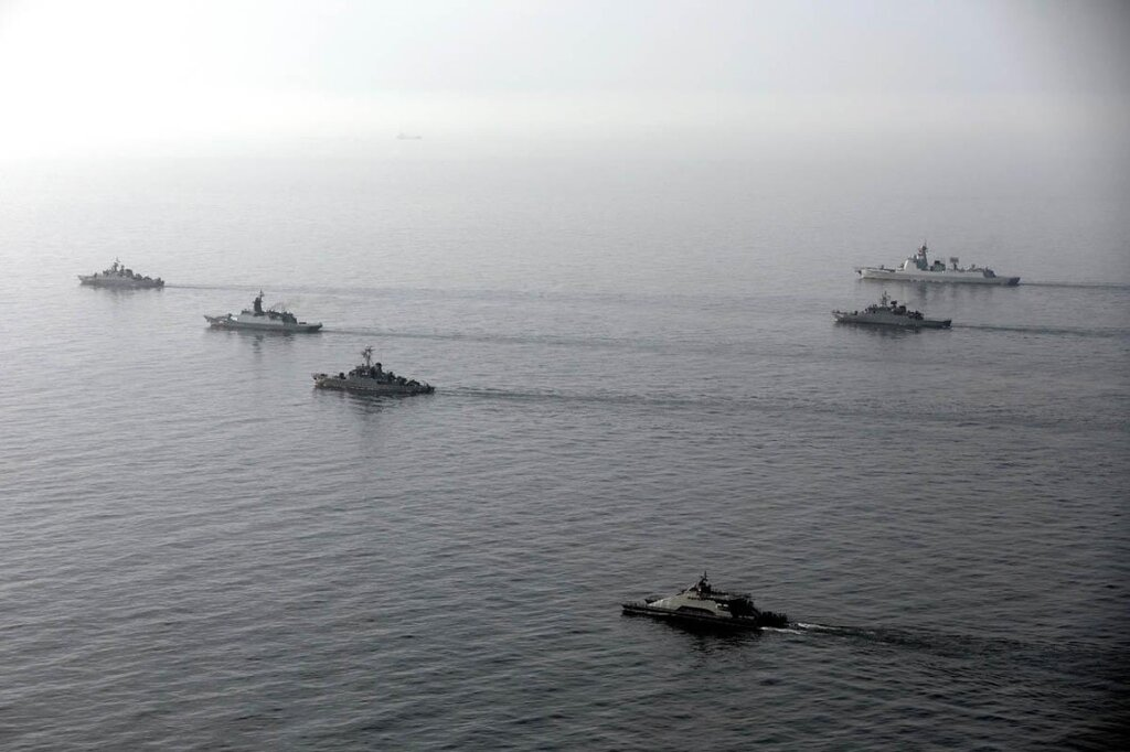 Най големият военноморски кораб на Иран – Макран преустроен търговски