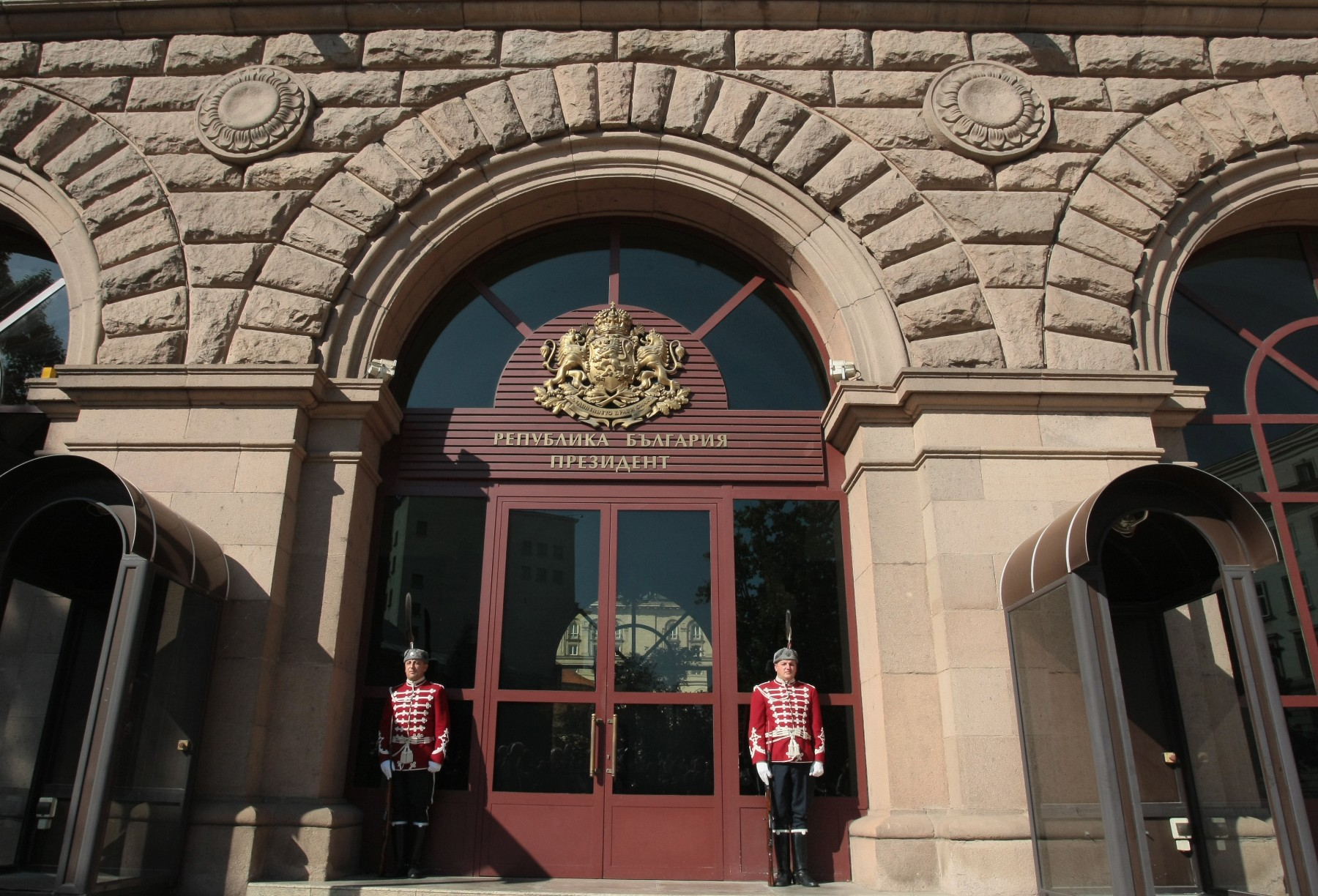 В понеделник първият мандат беше връчен на ГЕРБ–СДС но и
