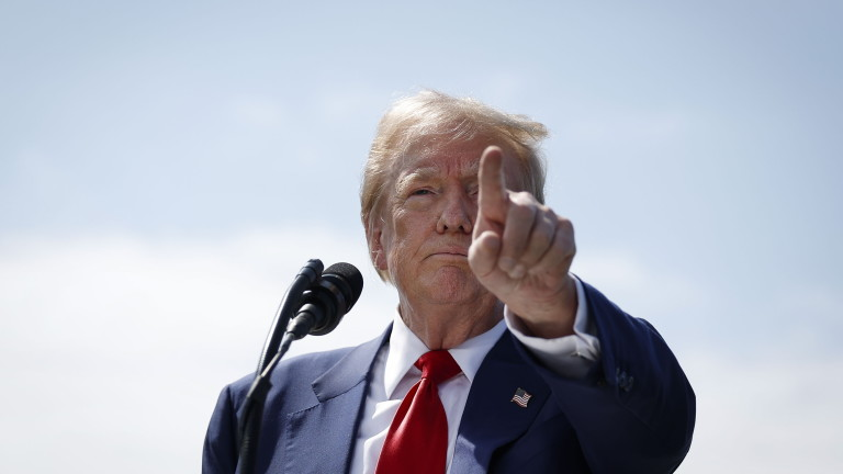 Тръмп не уточнява конкретните видове финансиране които ще бъдат засегнати