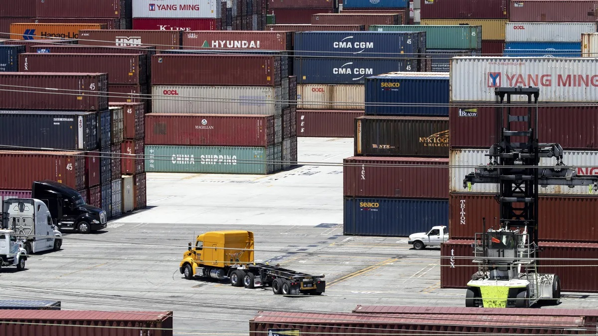 Китай ще изяде Канада жива напълно ще я погълне –