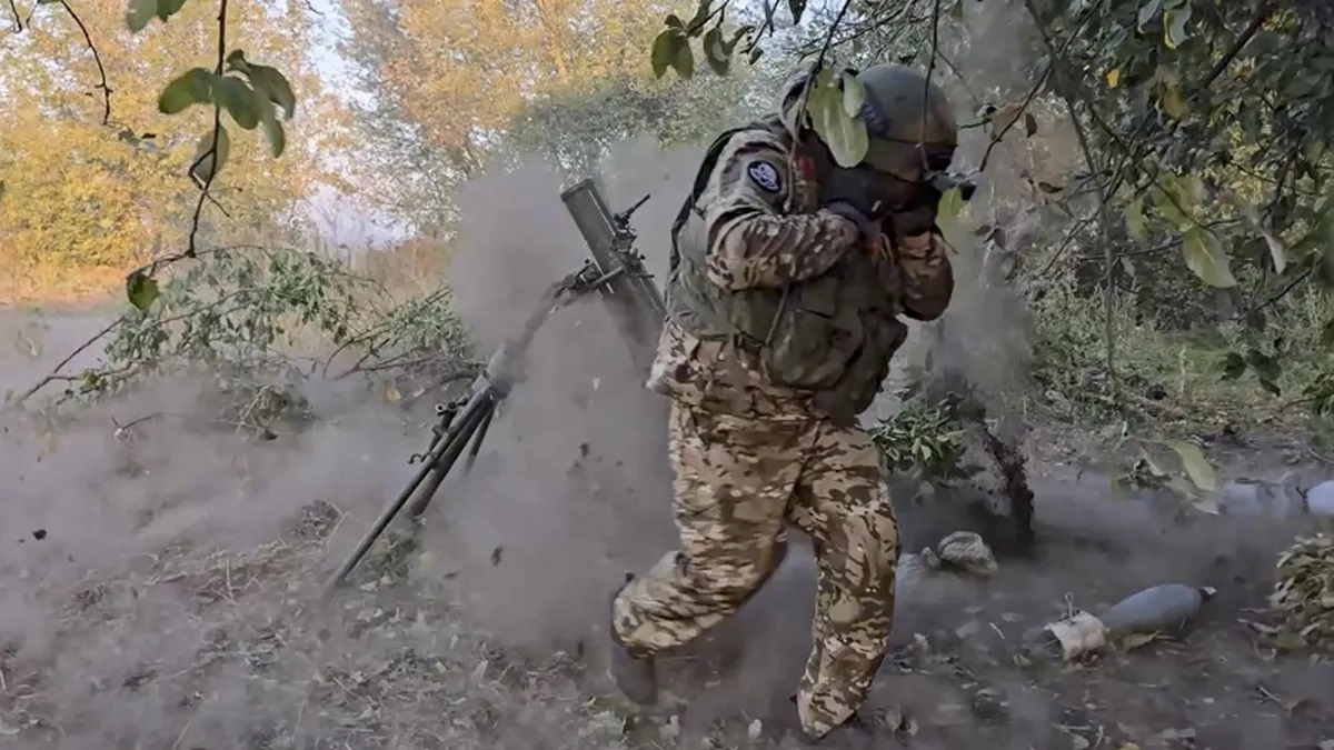 Максудур Рахман който е бил принуден да воюва разказва пред