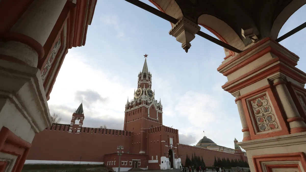 След началото на войната западните лидери бяха уверени че санкциите