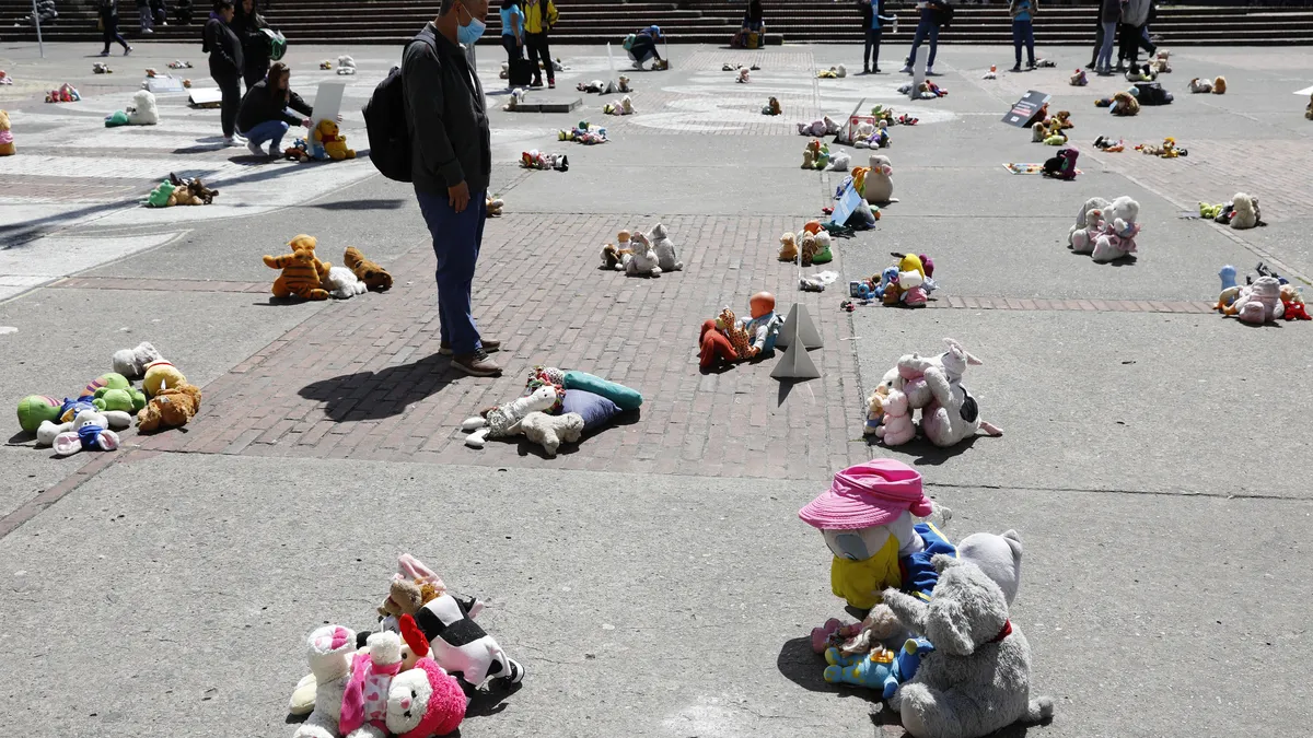 В интернет форуми се наблюдава процес на радикализиране на извършители