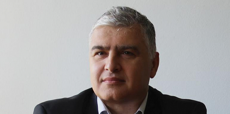 Задържан е председателят на Държавната комисия по хазарта Александър Георгиев.