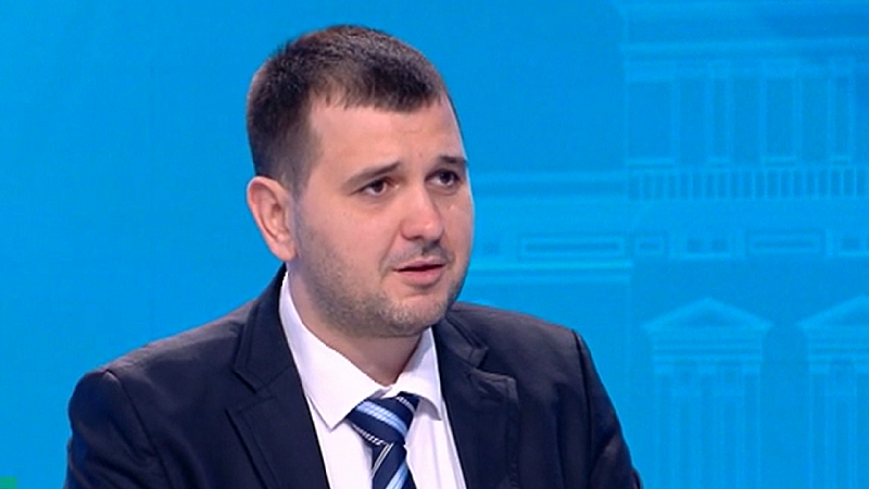 Така депутатът от Демократична България Йордан Иванов коментира пред БНТ