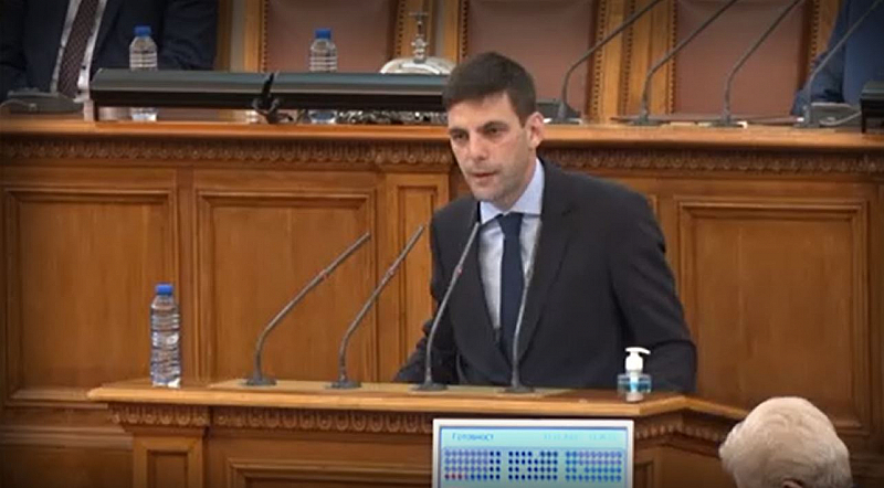Никола Минчев ще бъде предложението за зам председател на парламента