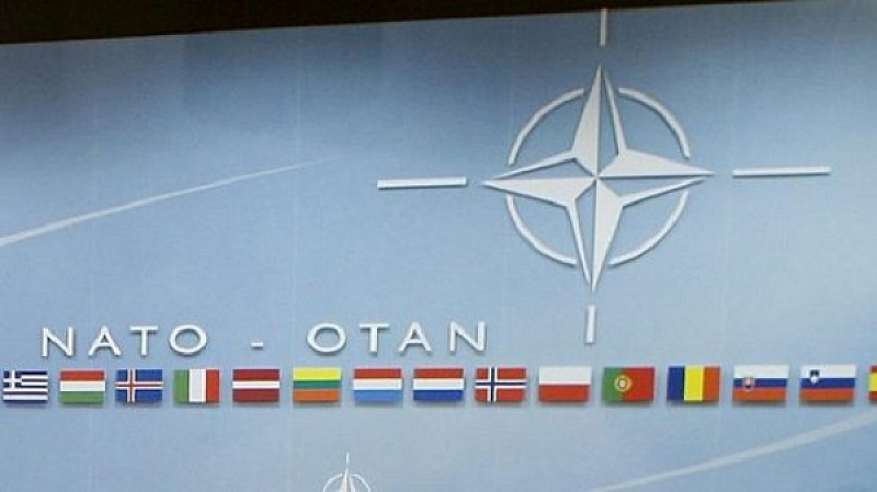 „Съюзниците от НАТО алармират сили и изпращат допълнителни кораби и