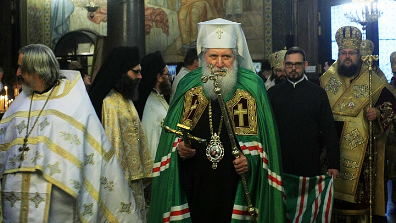 Светейшият български Патриарх Неофит ще възвести Христовото Възкресение в катедралния