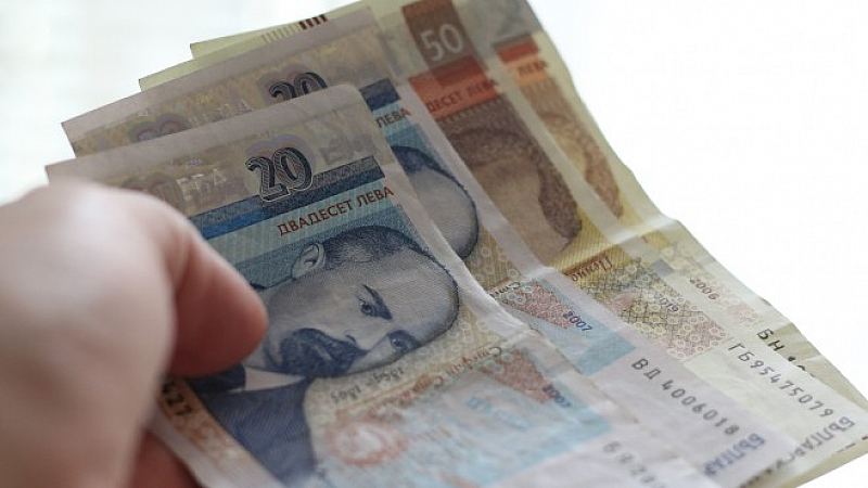 Няма опасност за валутният курс и борд каза икономистът Георги