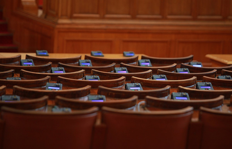 Осуетяването на парламентарното изслушване на премиера Борисов от страна на