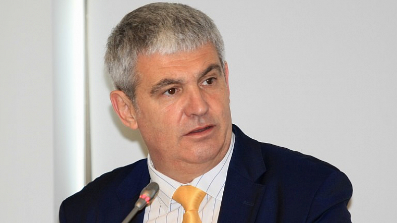 Това обяви президентът на КНСБ Пламен Димитров след края на срещите на