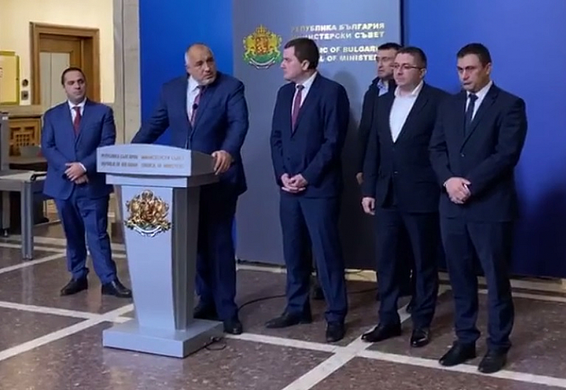 Премиерът Бойко Борисов обяви че отпуска още 30 милиона лева