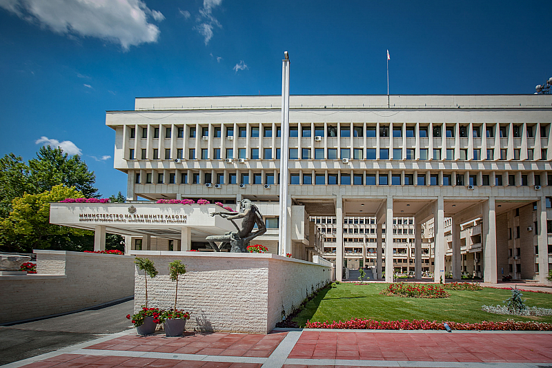 Посолството на Република България в Атина настоятелно препоръчва на българските