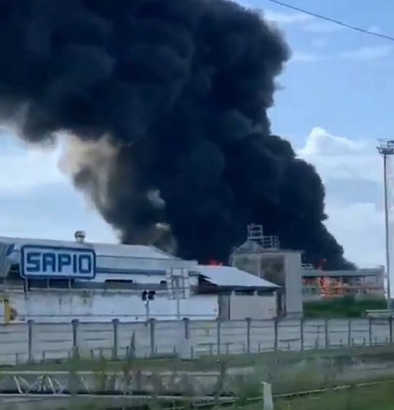 Експлозия избухна в химически завод в индустриалната част на Венеция.
